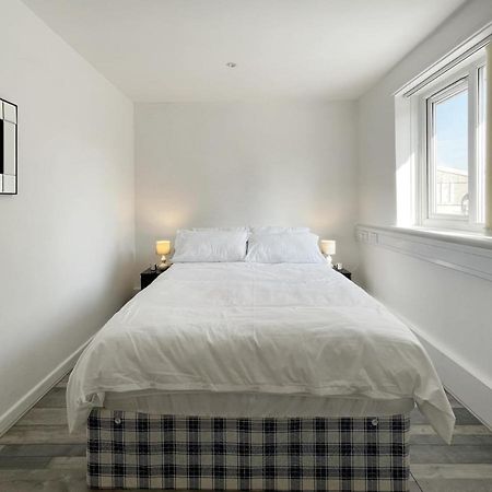 Bright, Warm & Cozy House In Harpurhey Apartment Manchester Exterior foto