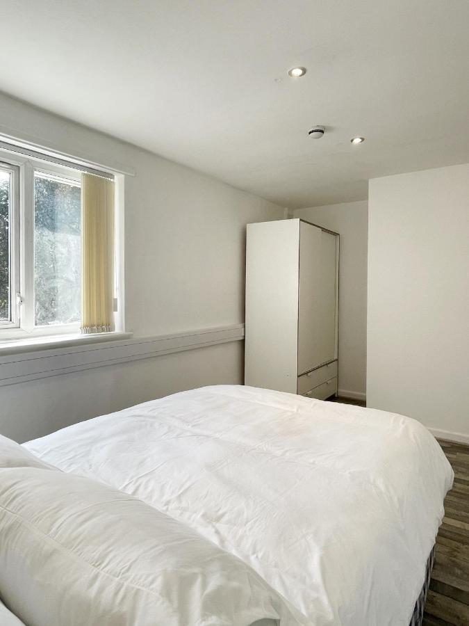 Bright, Warm & Cozy House In Harpurhey Apartment Manchester Exterior foto