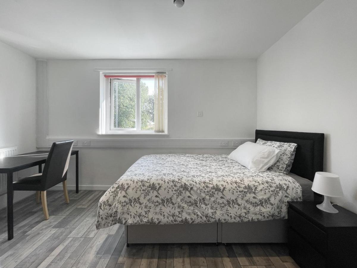 Bright, Warm & Cozy House In Harpurhey Apartment Manchester Exterior foto