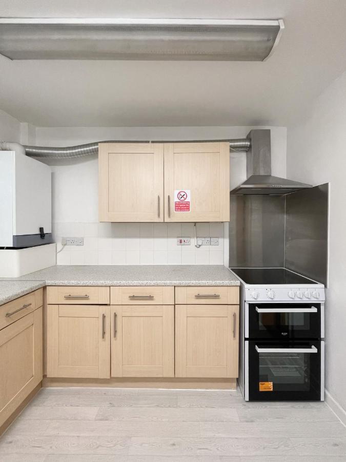 Bright, Warm & Cozy House In Harpurhey Apartment Manchester Exterior foto